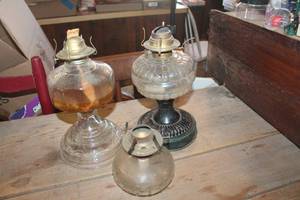 lot 2134 image: Vintage Oil Lamp Bases