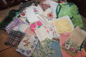 lot 2149 image: Lot of Vintage Hankies and Scarves