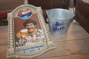 lot 2160 image: Vintage Schlitz Beer Sign & Labatt Blue Bucket