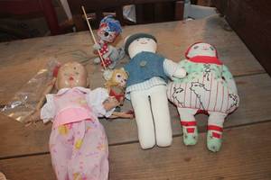 lot 2171 image: Annalee Mouse Doll and More