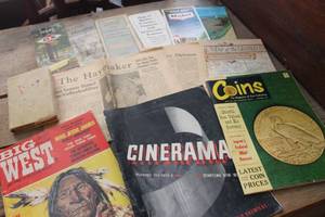 lot 2202 image: Vintage Road Maps and More