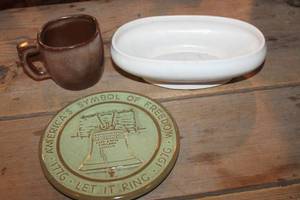 lot 2249 image: Frankoma Trivet, Coffee Cup and More