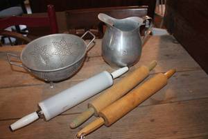lot 2261 image: Vintage Rolling Pins and More