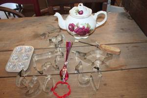 lot 2296 image: Vintage Teapot, Cookie Cutters and More