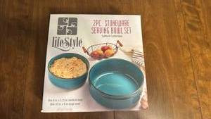 lot 4 image: Lifestyle 2-Piece Stoneware Serving Bowl Set - Safford Collection