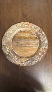 lot 24 image: Pier 1 Mango Wood Decorative Charger Plate with Carved Leaf Border