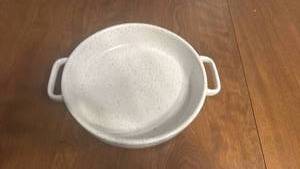 lot 58 image: Dolly Parton Speckled White Ceramic Dutch Oven with Handles