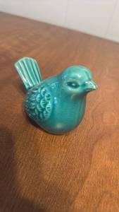 lot 91 image: Turquoise Ceramic Bird Figurine