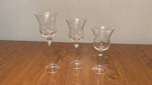 lot 109 image: Set of 3 Clear Glass Stemmed Candleholder Vases with Embossed Design