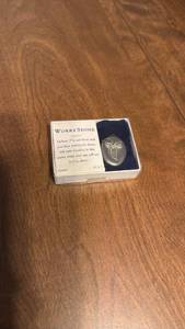 lot 143 image: Pewter Worry Stone Heart-Shaped with Greeting Card Box