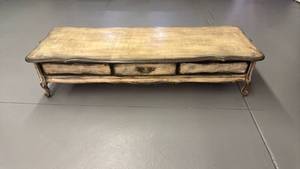 lot 149 image: Decorative Coffee Table withCurved Legs