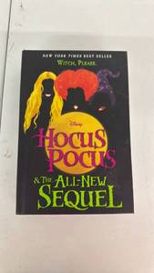 lot 194 image: Disney Hocus Pocus & The All-New Sequel Book