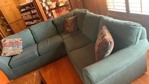 Sectional L shaped Sofa with Green Upholstery 36X90X90