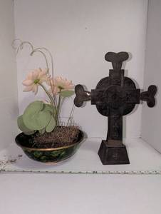 lot 1048 image: Decorative Cross with Riveted Details and Enamel Planter Bowl Lot
