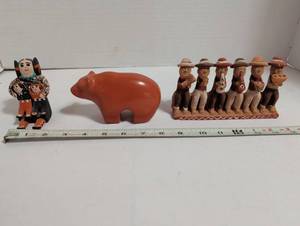 lot 1066 image: 3 Piece Native American Pottery Figurine Lot Mother Child Bear Musicians