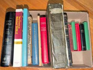 lot 1083 image: Lot of Books Including Bible, Year Book, and Reference Volumes