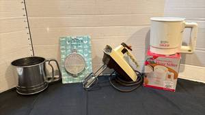 lot 1326 image: Norpro Battery Operated Flour Sifter with Burger Press, sifter and hand mixer