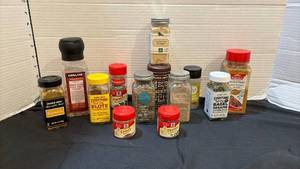 lot 1344 image: Spice and Seasoning Lot