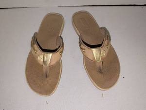 lot 1763 image: Sperry Top-Sider Leather Thong Sandals Gold Metallic Womens