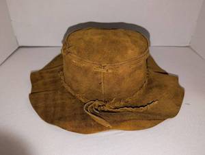 lot 1765 image: Tan Suede Hat with Wide Brim and Decorative Stitching