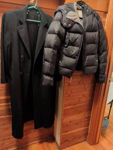 lot 1779 image: Eddie Bauer Premium Quality Goose Down Jacket with Fleece Collar and Black Blazer Lot