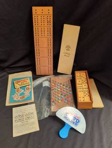 lot 1830 image: Lot of 5 Classic Board Games Cribbage, Dominoes, Solitaire, Checkers, Chinese Checkers