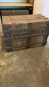 lot 2130 image: Vintage Flat-Top Steamer Trunk with Wooden Slats and Metal Banding 24X36X19