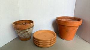 lot 2204 image: Terra Cotta Planters and Saucers Lot 2 Pots 5 Saucers