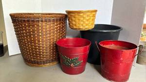 lot 2205 image: Lot of 4 Baskets and Containers Red Metal Black Plastic Woven