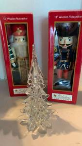 lot 2410 image: Holiday Home Accents 13 Wooden Nutcracker Figures and glass Christmas tree