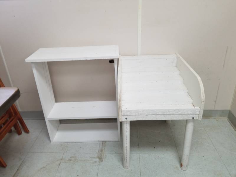 lot 6535 image: White Wooden Shelves and Stand