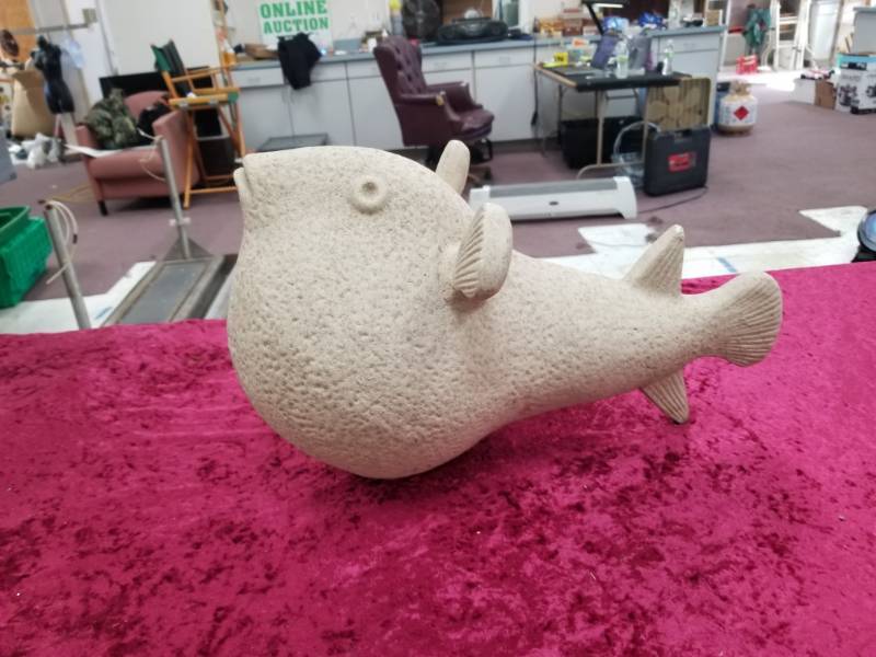 lot 6579 image: Blow or Puffer Fish Figurine