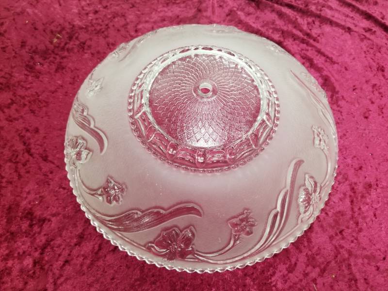 lot 6583 image: Frosted Glass Light Fixture Shade Vintage