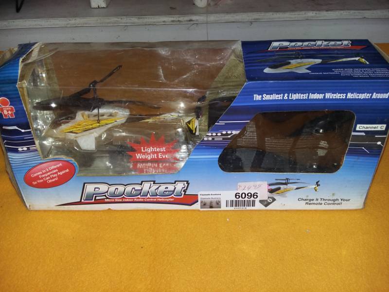 lot 6096 image: Pocket AC Controlled Helicopter