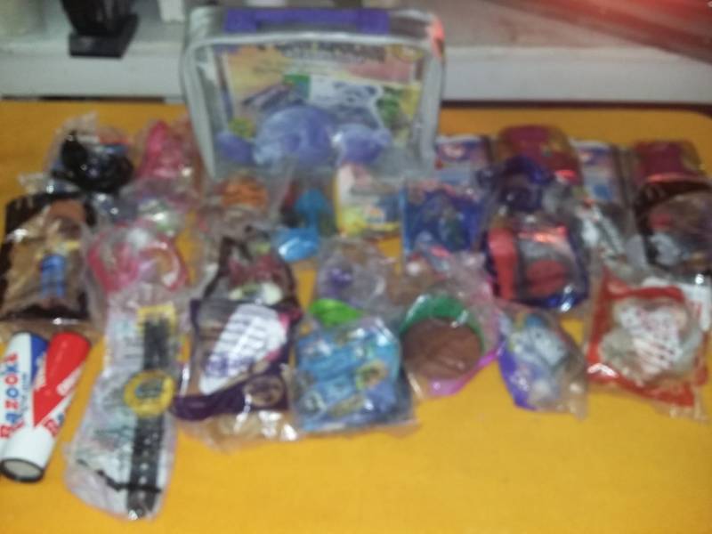 lot 6171 image: Stocking Stuff Lot