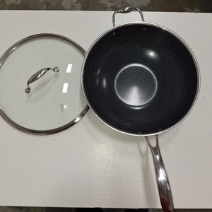 Hexclad 12inch Wok Pan With Lid