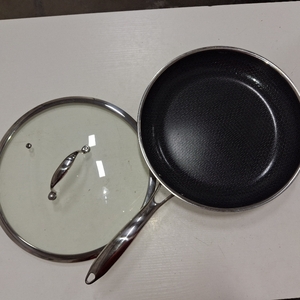 Hexclad 12inch Frypan With Lid
