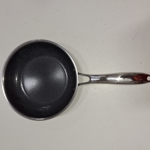 lot 8075 image: Hexclad 8 Inch Fry Pan