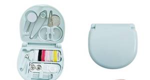lot 455 image: 1 Pack Mini Travel Sewing Kit, Portable Travel Sewing Box Kit, Portable Heart-Shaped Box - Retail $7