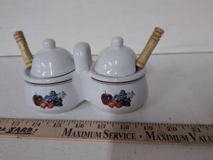 lot 4 image: Houston Harvest Condiment Set 2 Bowls Spoons Lids White Ceramic Fruit