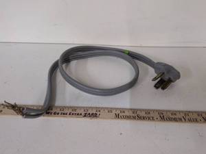 lot 11 image: Gray 3-Prong Electrical Power Cord