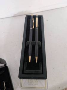 lot 66 image: Lot of 4 Branded Pen Sets Cross Parker Davis Lipitor Corporate Express
