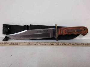 lot 88 image: Winchester Fixed Blade Knife with Sheath