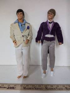 lot 106 image: (2) 1968 Ken Dolls with Formal Outfits