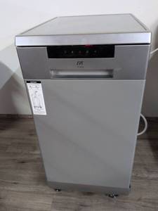 lot 115 image: SPT SD-2503S Compact Countertop Dishwasher