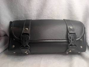 lot 1207 image: Black Motorcycle Saddlebag Tool Roll Cylinder Bag