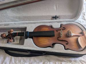 Kids Violin with Case + Strings
