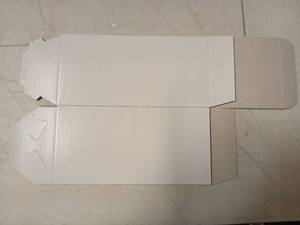 lot 5393 image: ULINE Gift Boxes White Gloss 3 x 3 x 6 100Case
