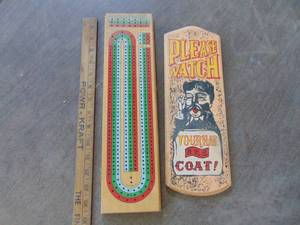 lot 4849 image: Cribbage Board and Advertsing