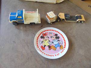 lot 4860 image: Tonka and Disney